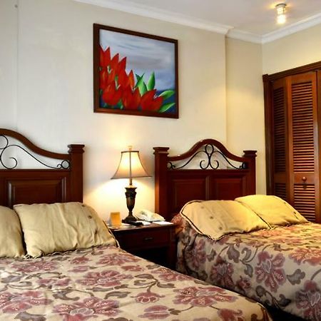 Paulistania Casa Blanca Hotel Santa Cruz de La Sierra Eksteriør billede