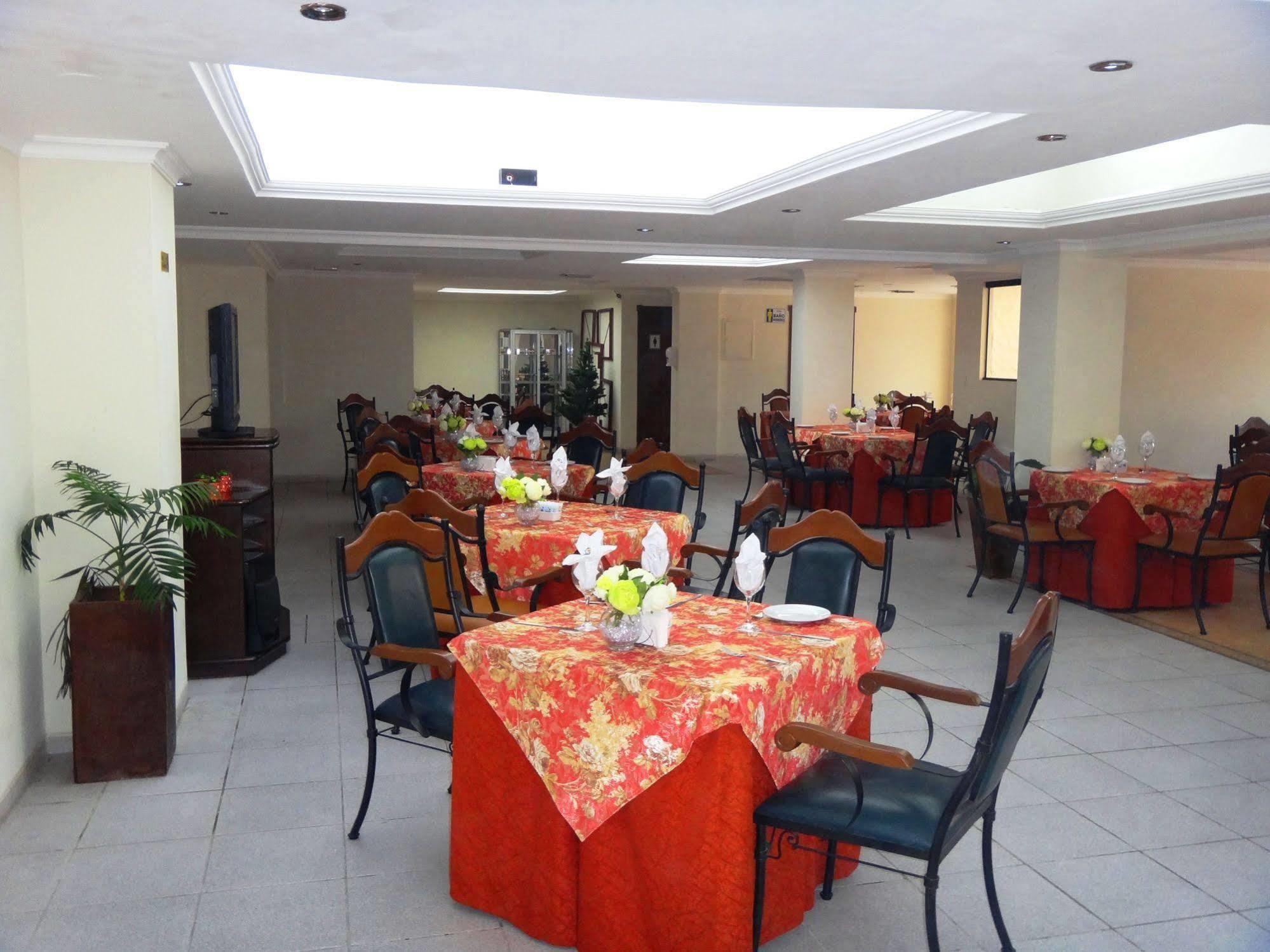Paulistania Casa Blanca Hotel Santa Cruz de La Sierra Eksteriør billede